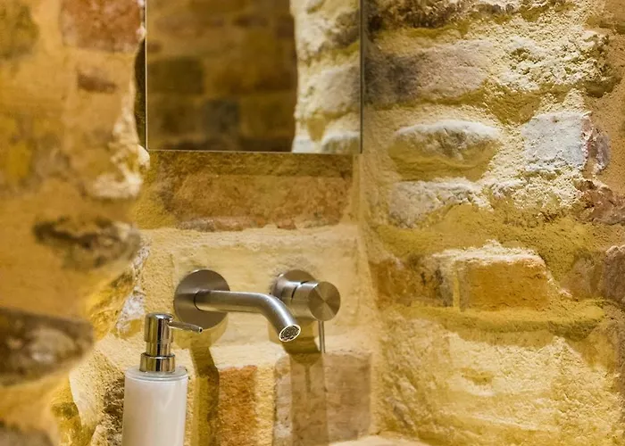 The Monastery - Unique Vacation Σπίτι διακοπών Monteprandone